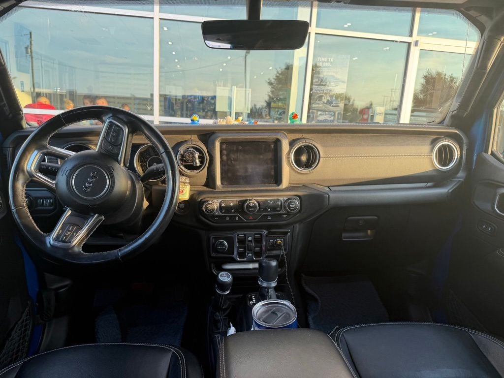2022 Jeep Gladiator Overland