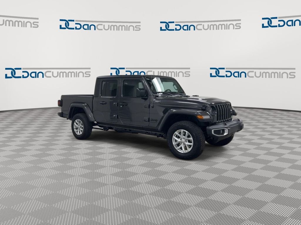 2023 Jeep Gladiator Sport S