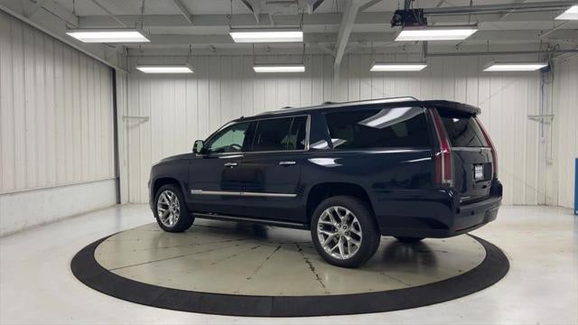 2018 Cadillac Escalade ESV Premium