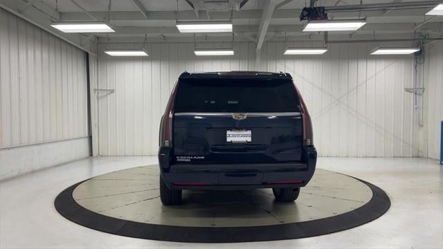 2018 Cadillac Escalade ESV Premium
