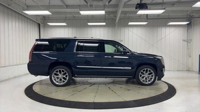 2018 Cadillac Escalade ESV Premium