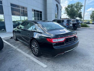 2017 Lincoln Continental Select