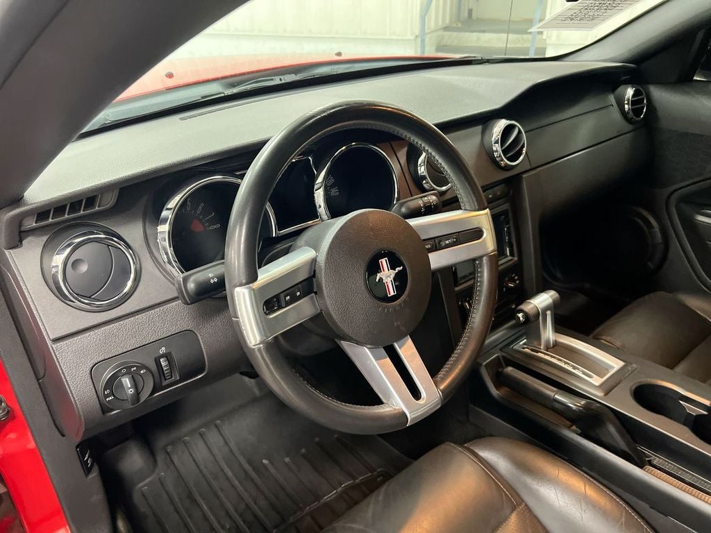2005 Ford Mustang GT Premium