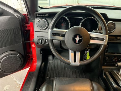 2005 Ford Mustang GT Premium