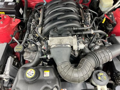 2005 Ford Mustang GT Premium