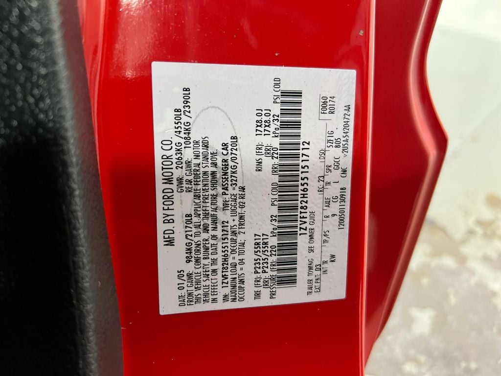 2005 Ford Mustang GT Premium