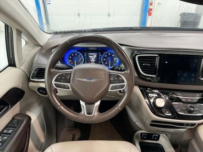 2017 Chrysler Pacifica Touring L