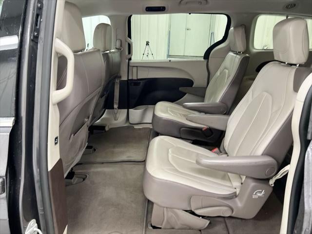 2017 Chrysler Pacifica Touring L