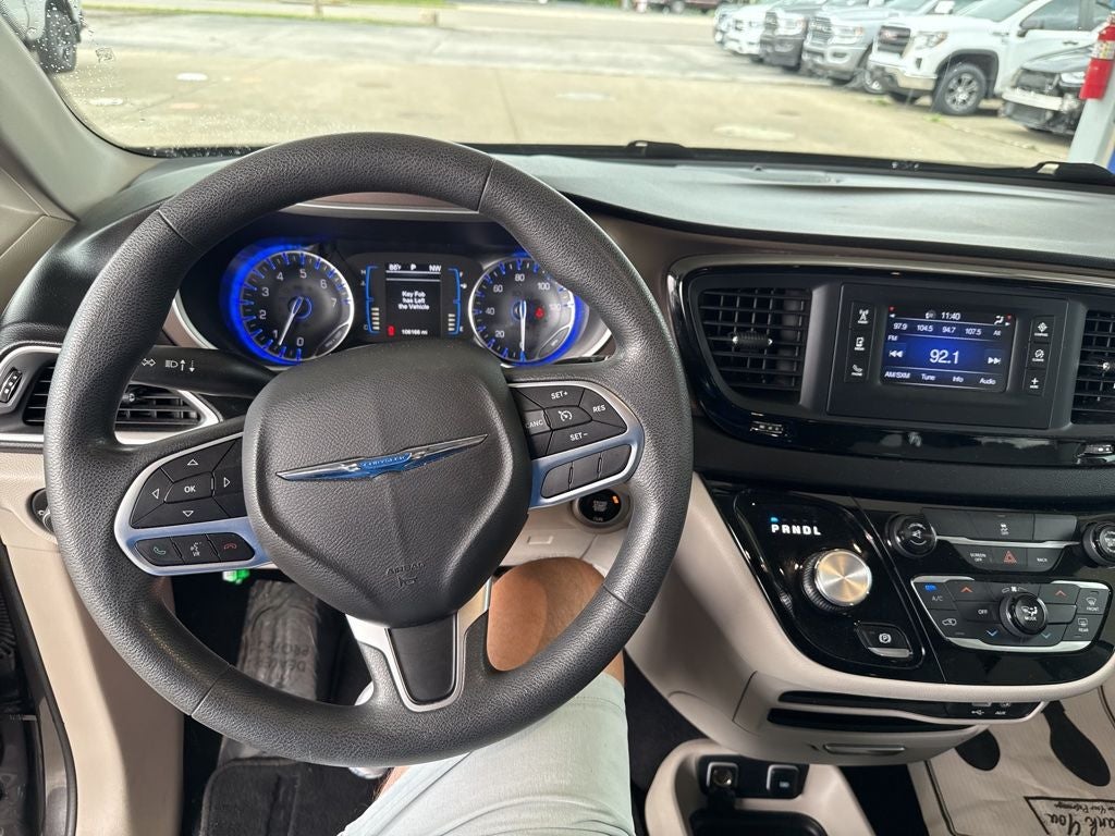 2017 Chrysler Pacifica Touring