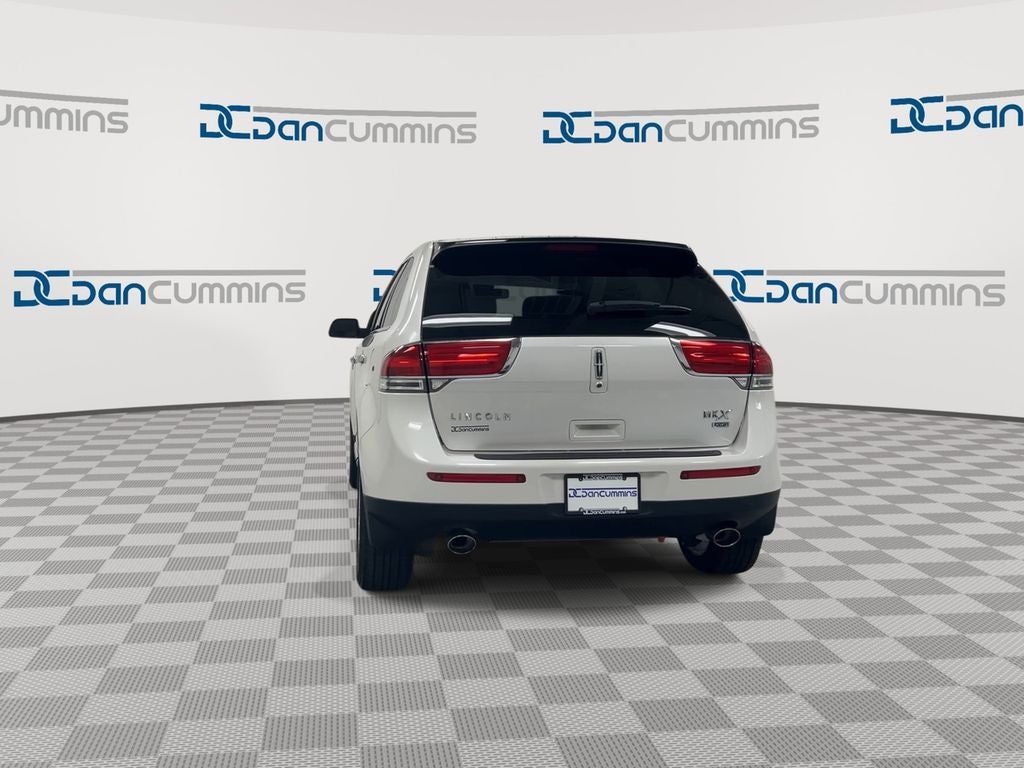 2015 Lincoln MKX Base