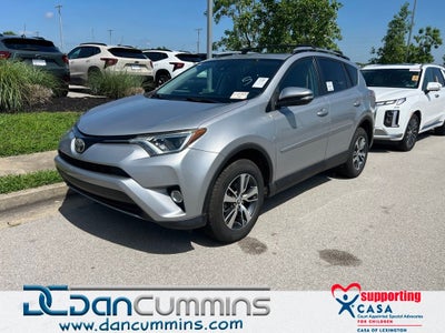 2017 Toyota RAV4 XLE