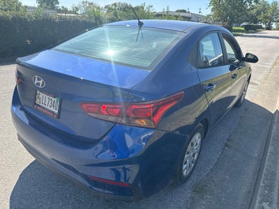2022 Hyundai Accent SE