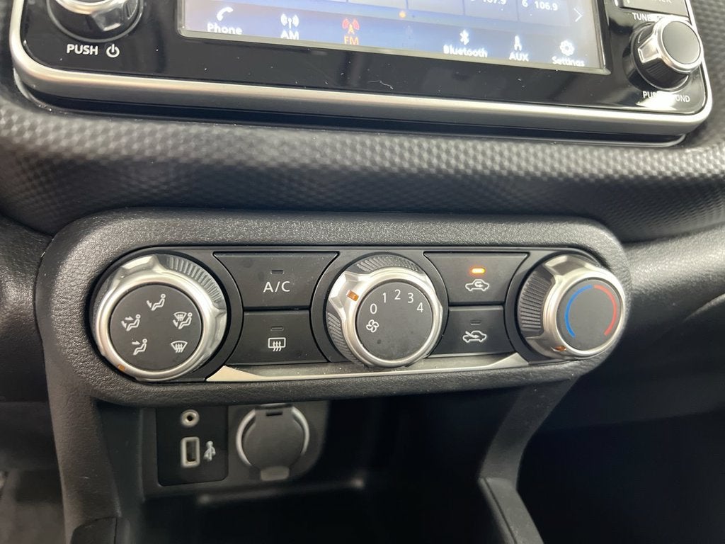 2023 Nissan Kicks S