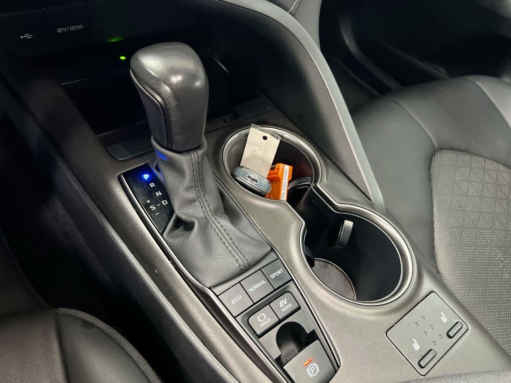 2024 Toyota Camry Hybrid XSE