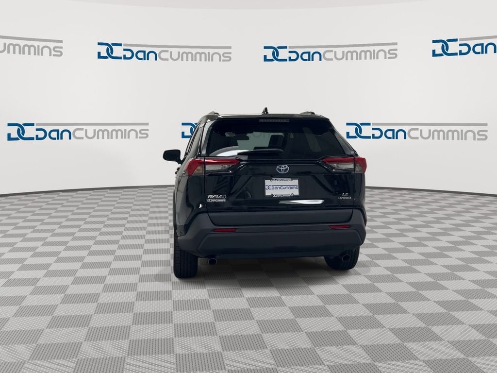 2021 Toyota RAV4 Hybrid LE