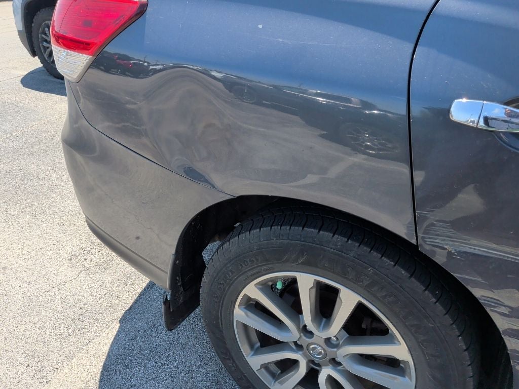 2014 Nissan Pathfinder SV