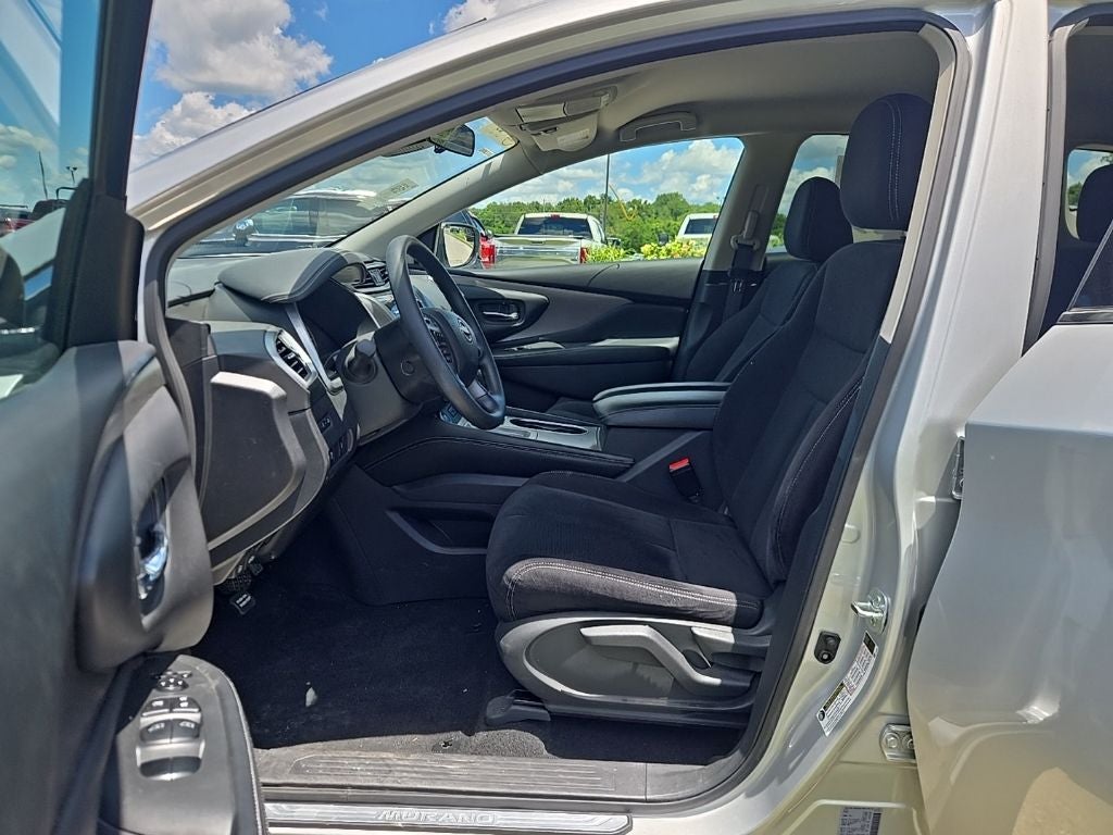 2023 Nissan Murano S