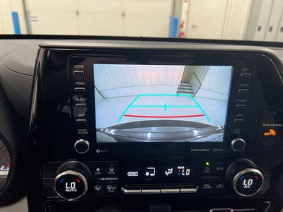 2022 Toyota Highlander LE