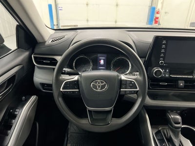 2022 Toyota Highlander L
