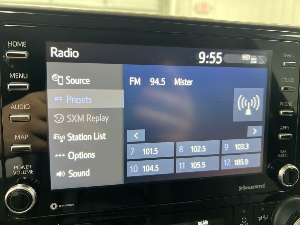 2022 Toyota Highlander L