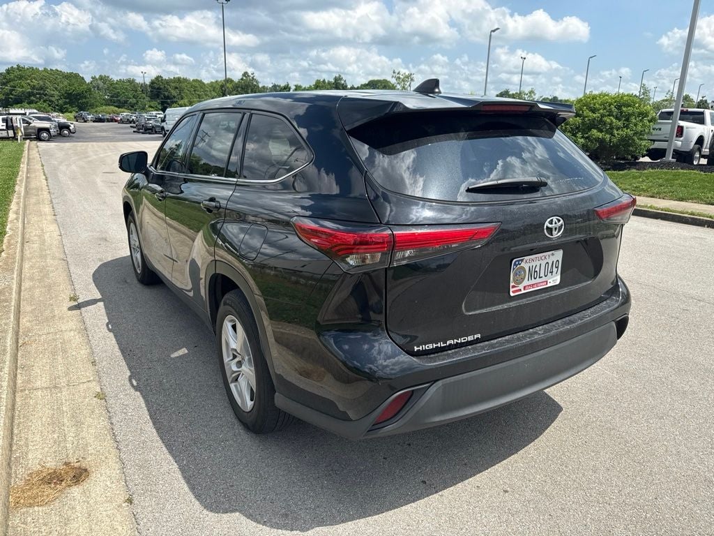2022 Toyota Highlander L