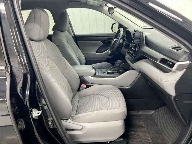 2022 Toyota Highlander L