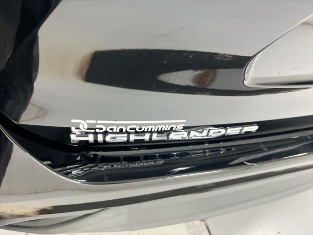 2022 Toyota Highlander L