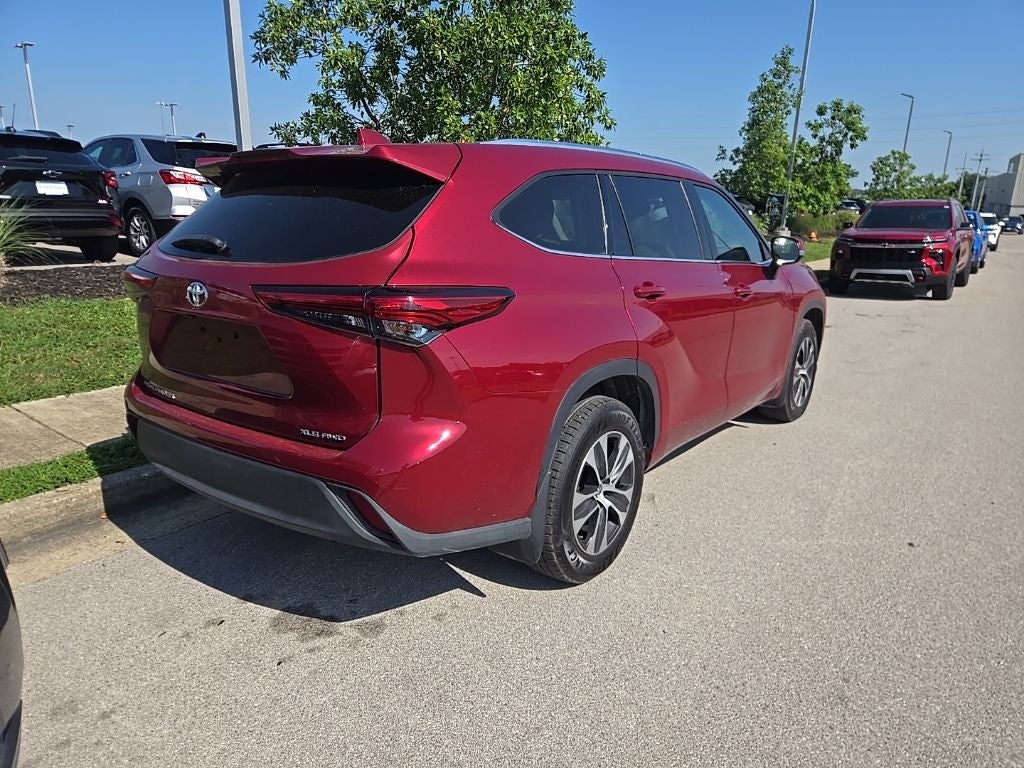 2021 Toyota Highlander XLE