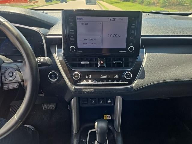 2022 Toyota Corolla Cross XLE
