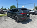 2023 Mitsubishi Outlander Base