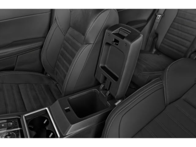2023 Mitsubishi Outlander Base