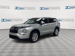 2024 Mitsubishi Outlander ES