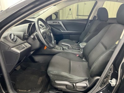 2013 Mazda Mazda3 i Sport