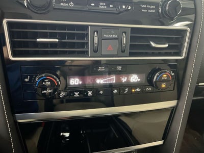 2024 INFINITI QX80 Premium Select