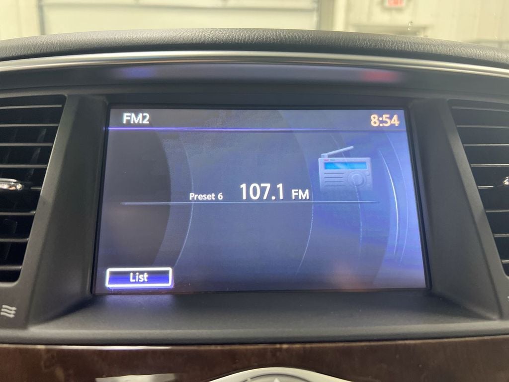 2017 INFINITI QX80 Base
