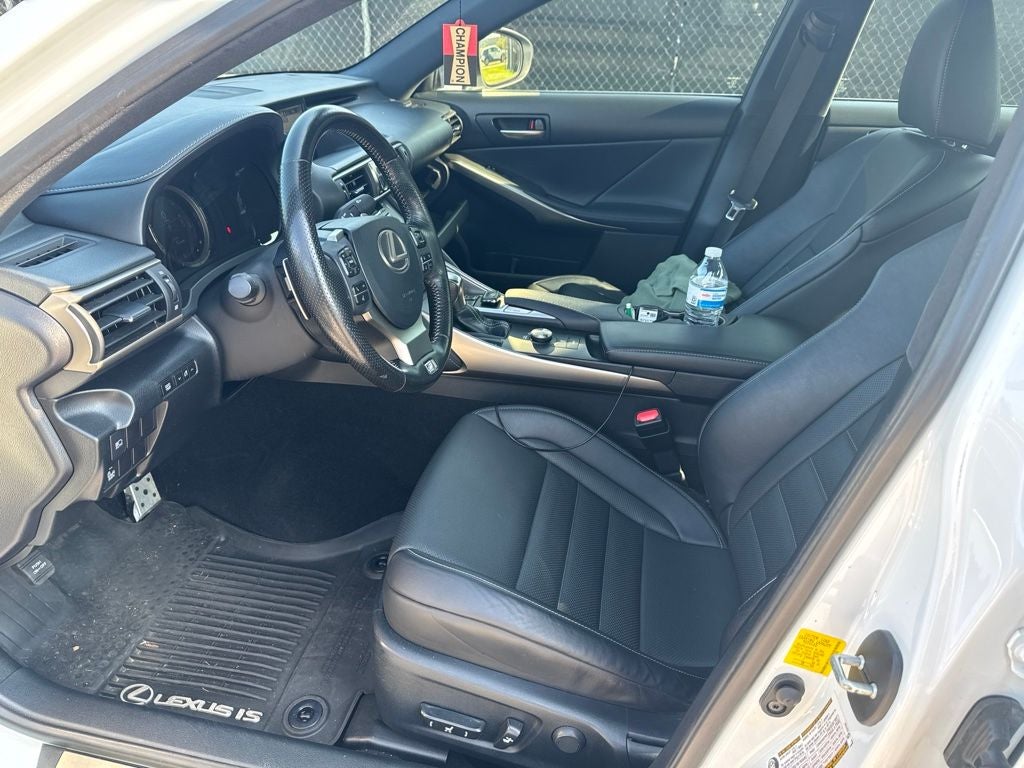 2018 Lexus IS 300