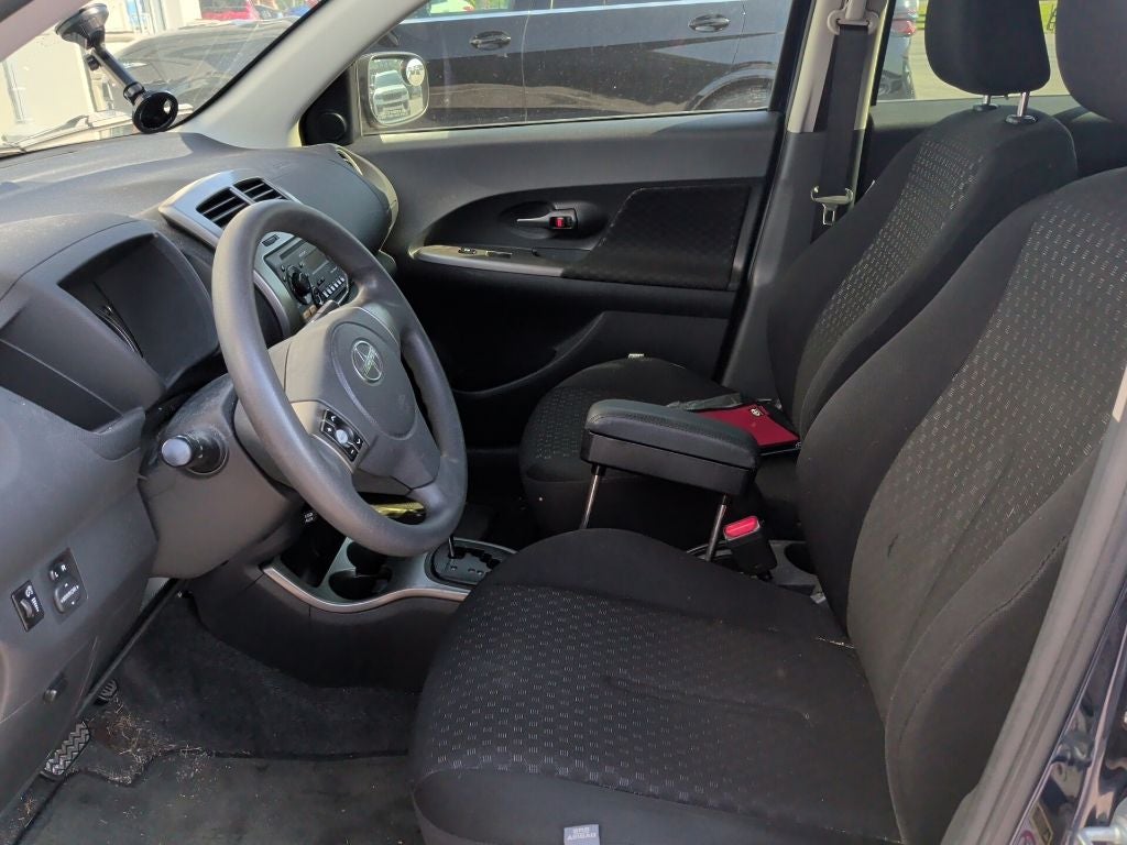2013 Scion xD Base
