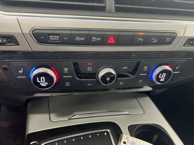 2019 Audi Q7 45 Premium Plus