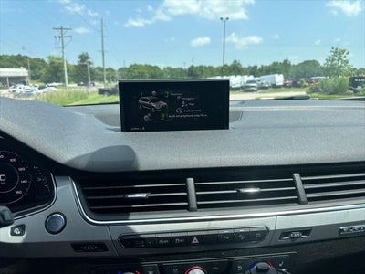 2019 Audi Q7 45 Premium Plus