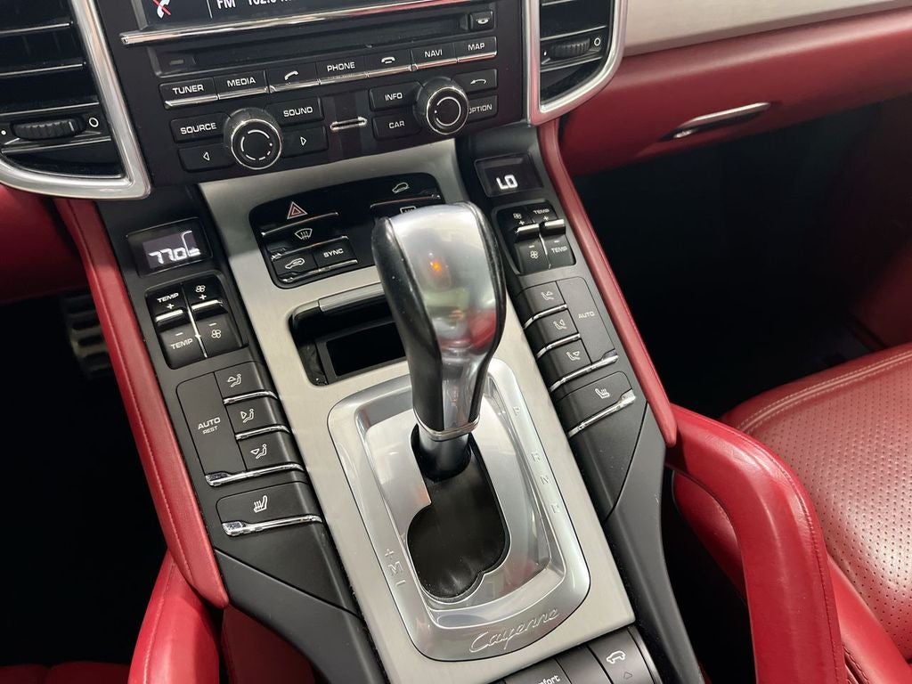 2016 Porsche Cayenne GTS