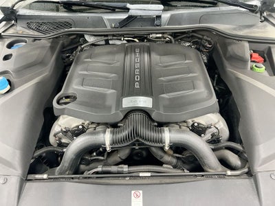 2016 Porsche Cayenne GTS