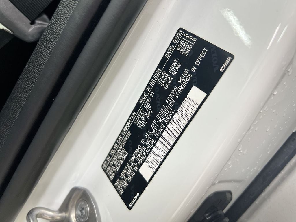 2023 Volvo XC40 Ultimate