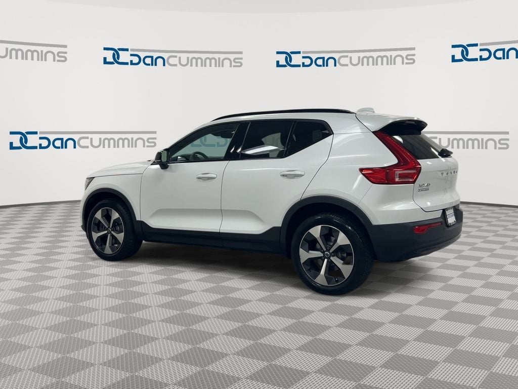 2023 Volvo XC40 Ultimate