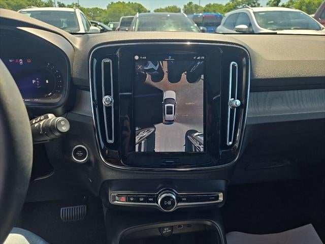 2023 Volvo XC40 Ultimate