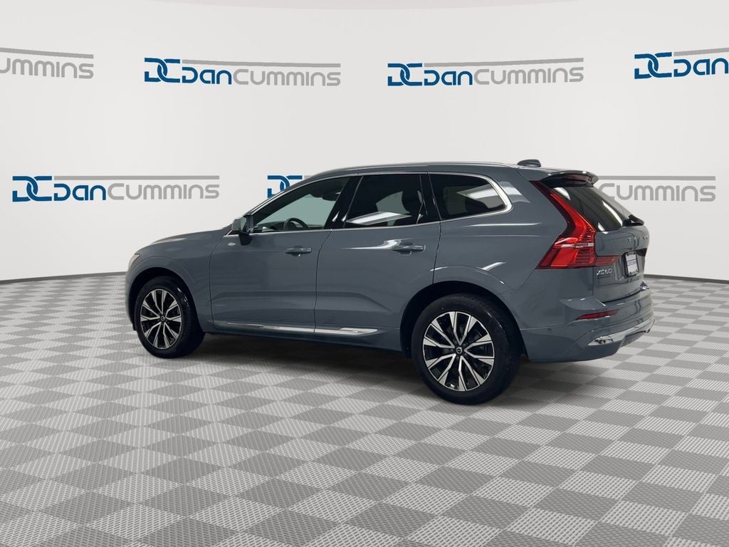 2023 Volvo XC60 B5 Plus Bright Theme