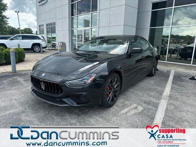 2022 Maserati Ghibli Modena Q4