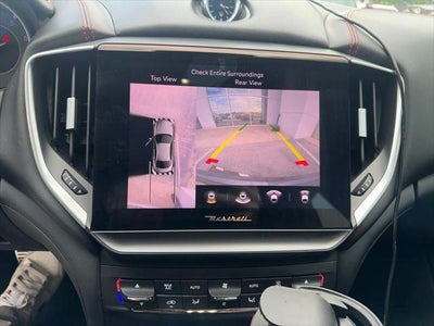 2022 Maserati Ghibli Modena Q4