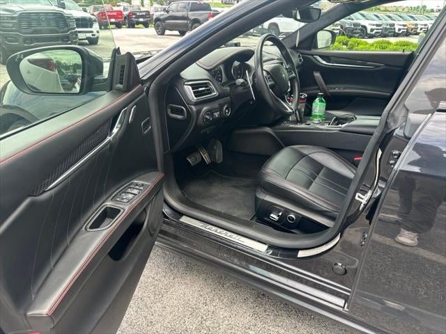 2022 Maserati Ghibli Modena Q4