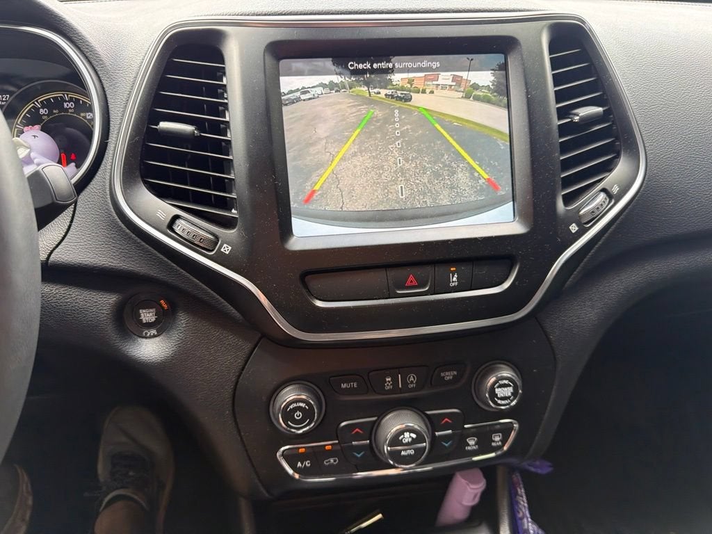 2022 Jeep Cherokee Latitude Lux