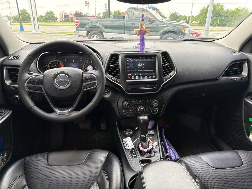 2022 Jeep Cherokee Latitude Lux